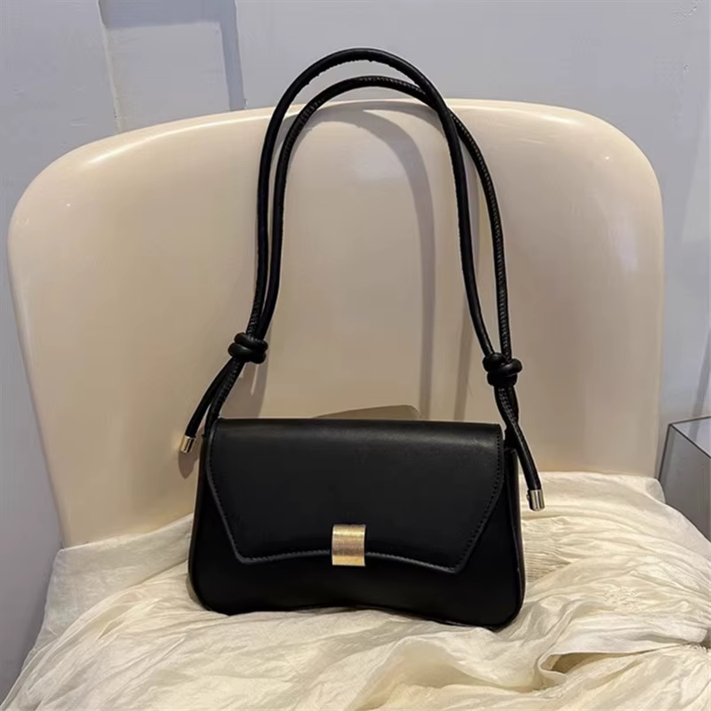 Simple Metal Buckle Handbag MessengerBag, Stylish and Versatile Shoulder Underarm Bag, Chic Baguette Bags for Women Daily Use